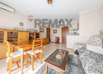 Sala da pranzo - Three-room apartment VIA CAMILLO GOLGI
 
2/B, Opera - photo 18
