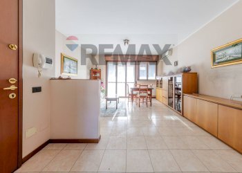 Sala da pranzo - Three-room apartment VIA CAMILLO GOLGI
 
2/B, Opera - photo 19