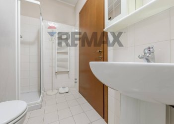 Bagno - Three-room apartment VIA CAMILLO GOLGI
 
2/B, Opera - photo 51