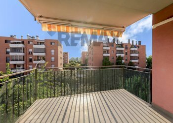 Balcone - Three-room apartment VIA CAMILLO GOLGI
 
2/B, Opera - photo 53