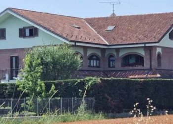 Facciata - Appartamento all'asta via Cascina Nuova, 137, Bruino - foto 1