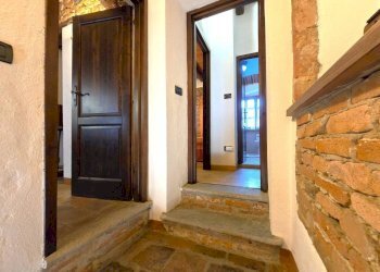 Corridoio - Rustic Cisterna d'Asti - photo 15
