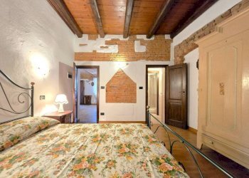 Camera da letto - Rustic Cisterna d'Asti - photo 21