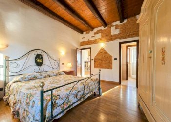 Camera da letto - Rustic Cisterna d'Asti - photo 26