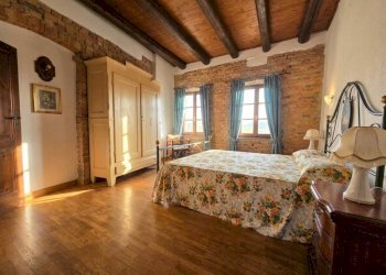Camera da letto - Rustic Cisterna d'Asti - photo 27