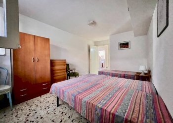 Camera da letto - Appartamento via Palmarola, Terracina - foto 12