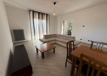 Salone - Four-room apartment via Europa, Modena - photo 1