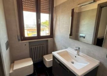 Bagno - Four-room apartment via Europa, Modena - photo 29