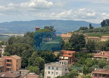 vista panoramica - Stabile - Palazzo via Pelasga
 
45, Cori - foto 2