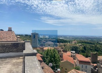 vista dalla terrazza - Stabile - Palazzo via Pelasga
 
45, Cori - foto 6