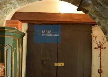 portone che collega box al rustico - Stabile - Palazzo via Pelasga
 
45, Cori - foto 30