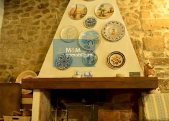 particolari del camino - Stabile - Palazzo via Pelasga
 
45, Cori - foto 35