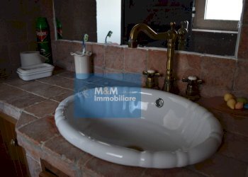 particolari del 3 bagno - Stabile - Palazzo via Pelasga
 
45, Cori - foto 73