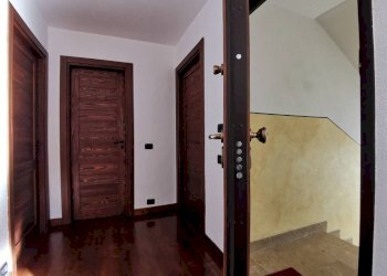 Interno palazzo - Quadrilocale via Montello, 48, Bardonecchia - foto 23
