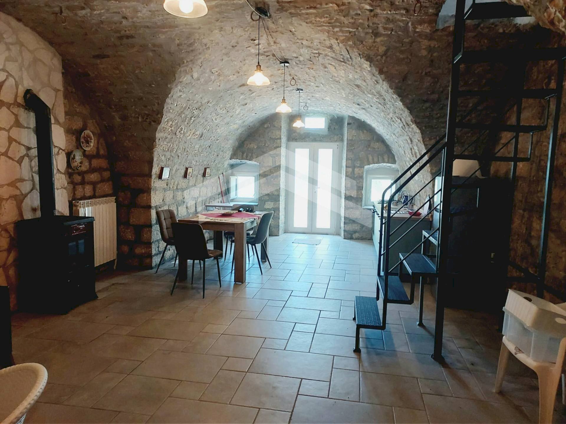 Foto 2 - Casa indipendente Castelbottaccio - foto 2