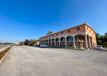 Facciata - Shed strada Provinciale Monregalese, 70, Beinette - photo 3