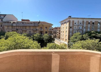Balcone - Appartamento via Sebastiano Grandis, 38, Cuneo (zona Centro) - foto 23