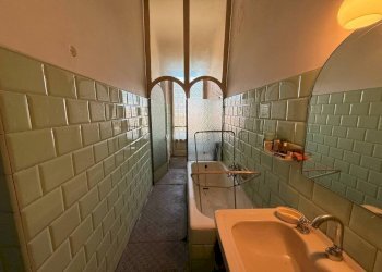 Bagno - Appartamento via Sebastiano Grandis, 38, Cuneo (zona Centro) - foto 25