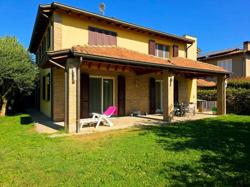 Facciata - Villa strada Budellungo, SN, Parma - photo 1