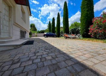 Cortile interno - Villa via Angelo Braga, SN, Parma - photo 34