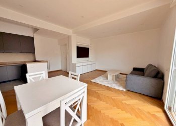 Salone - Three-room apartment via delle Montagne Rocciose, Roma (neighborhood EUR) - photo 3