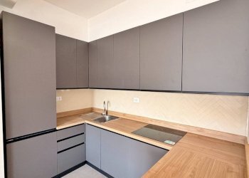 Cucina - Three-room apartment via delle Montagne Rocciose, Roma (neighborhood EUR) - photo 8