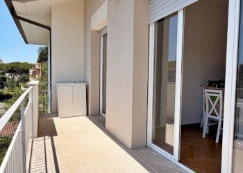 Balcone - Three-room apartment via delle Montagne Rocciose, Roma (neighborhood EUR) - photo 10