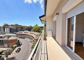 Balcone - Three-room apartment via delle Montagne Rocciose, Roma (neighborhood EUR) - photo 11