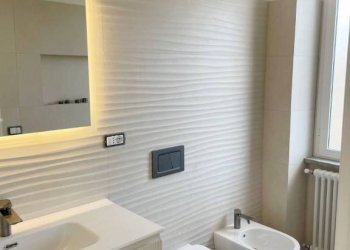 Bagno - Three-room apartment via delle Montagne Rocciose, Roma (neighborhood EUR) - photo 20