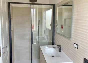 Bagno - Three-room apartment via delle Montagne Rocciose, Roma (neighborhood EUR) - photo 21