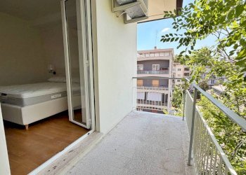 Balcone - Three-room apartment via delle Montagne Rocciose, Roma (neighborhood EUR) - photo 22
