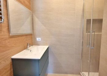 Bagno - Three-room apartment via delle Montagne Rocciose, Roma (neighborhood EUR) - photo 28