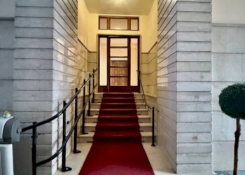 Interno palazzo - Appartamento via Guglielmo Oberdan, 4, Biella - foto 5