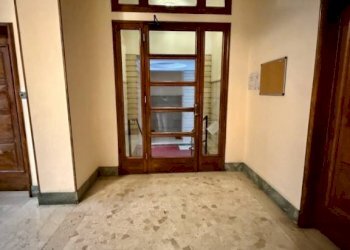Interno palazzo - Appartamento via Guglielmo Oberdan, 4, Biella - foto 9