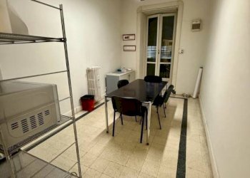 Cucina - Appartamento via Guglielmo Oberdan, 4, Biella - foto 17