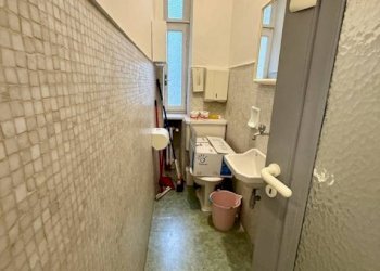 Bagno - Appartamento via Guglielmo Oberdan, 4, Biella - foto 28