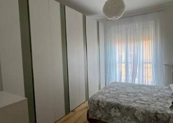 Camera da letto - Trilocale via Federico Patetta, 10, Torino (zona Rebaudengo) - foto 15