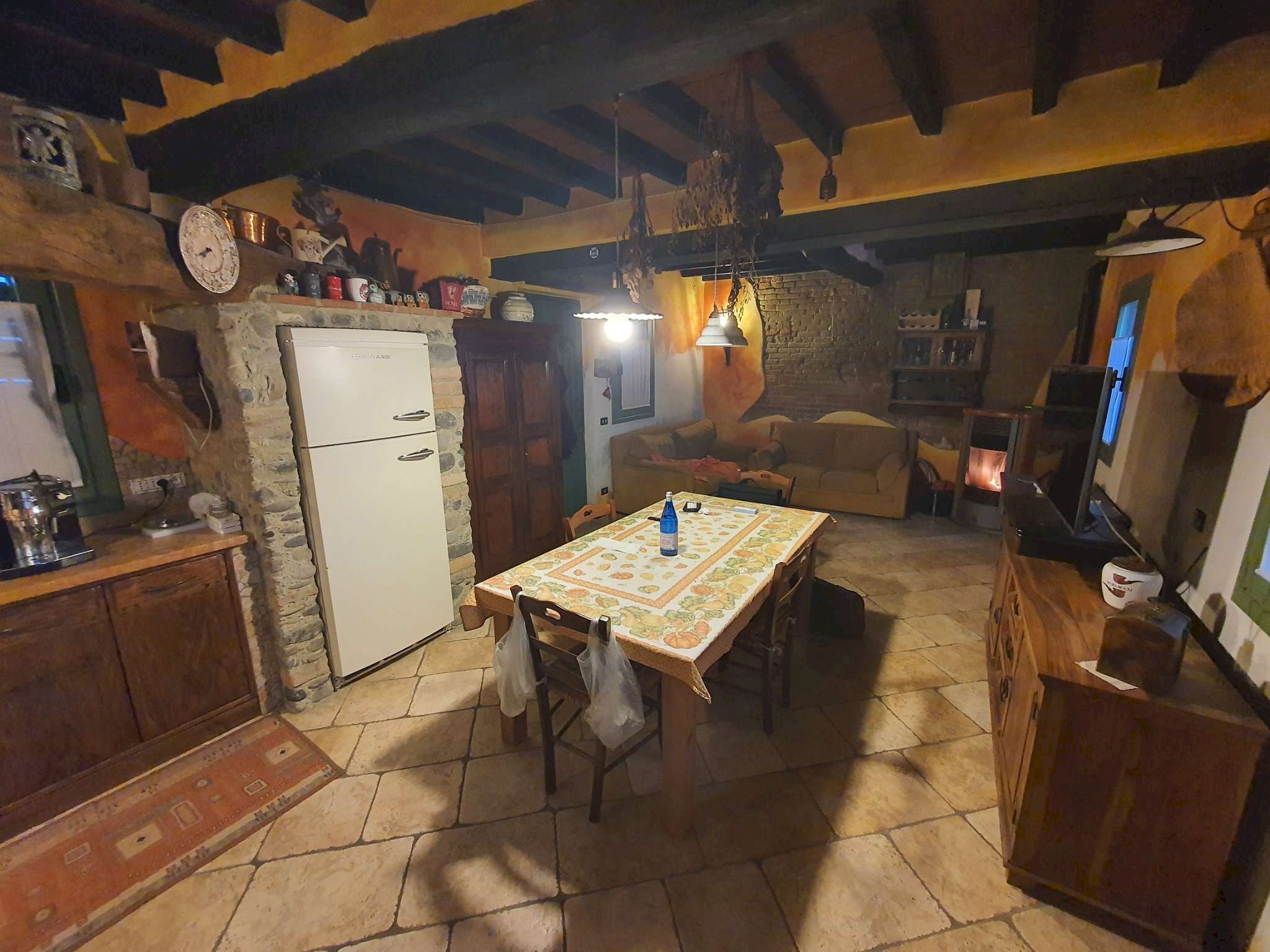 soggiorno - Farmhouse via Adda, Gombito - photo 3