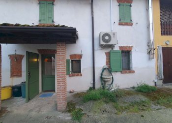 facciata - Farmhouse via Adda, Gombito - photo 36