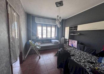 Salone - Three-room apartment via Giacomo Piscina, 37, Carmagnola - photo 15