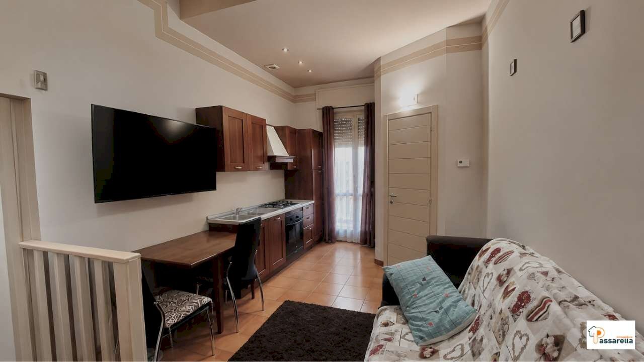 CUCINA - Bilocale via CAPELLI, 40, Torino (zona Parella) - foto 3