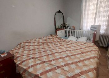 CAMERA DA LETTO - Bilocale via CAPELLI, 40, Torino (zona Parella) - foto 11