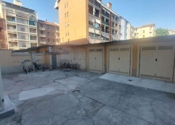 CORTILE INTERNO - Bilocale via CAPELLI, 40, Torino (zona Parella) - foto 18