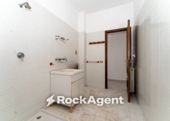 Bagno - Villa via Vampolieri, 34, Aci Catena - foto 24