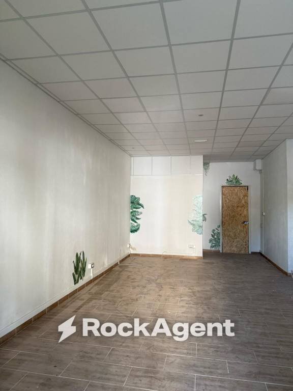 Interno non residenziale - Warehouse via Verona, Parma - photo 3