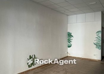 Interno non residenziale - Magazzino via Verona, Parma - foto 4