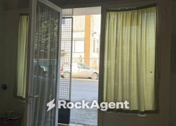 Interno palazzo - Magazzino via Verona, Parma - foto 6