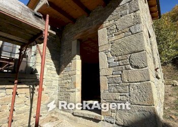 Facciata - Rustico Località Trombetta, Bardi - foto 18