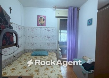 Camera da letto - Bilocale via Agostino Paradisi, 16, Reggio nell'Emilia - foto 7