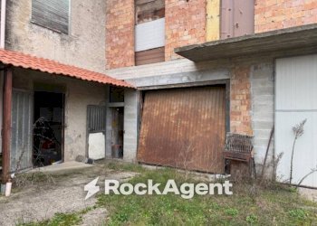 Box auto - Villa strada Provinciale 13, Corniglio - foto 12